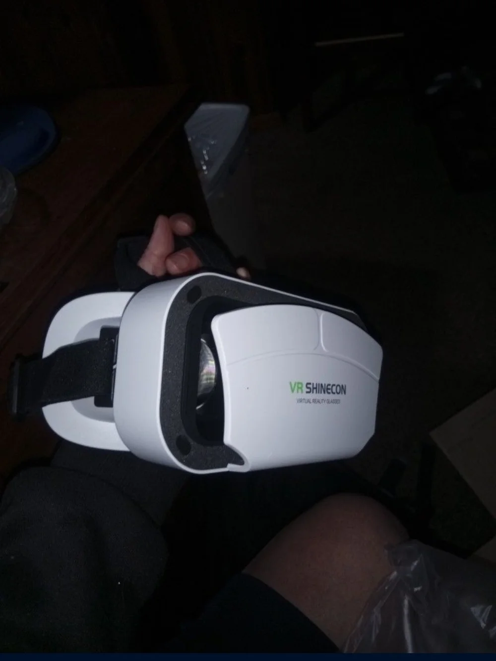 VR Shinecon White Smartphone VR Headset with Adjustable Straps